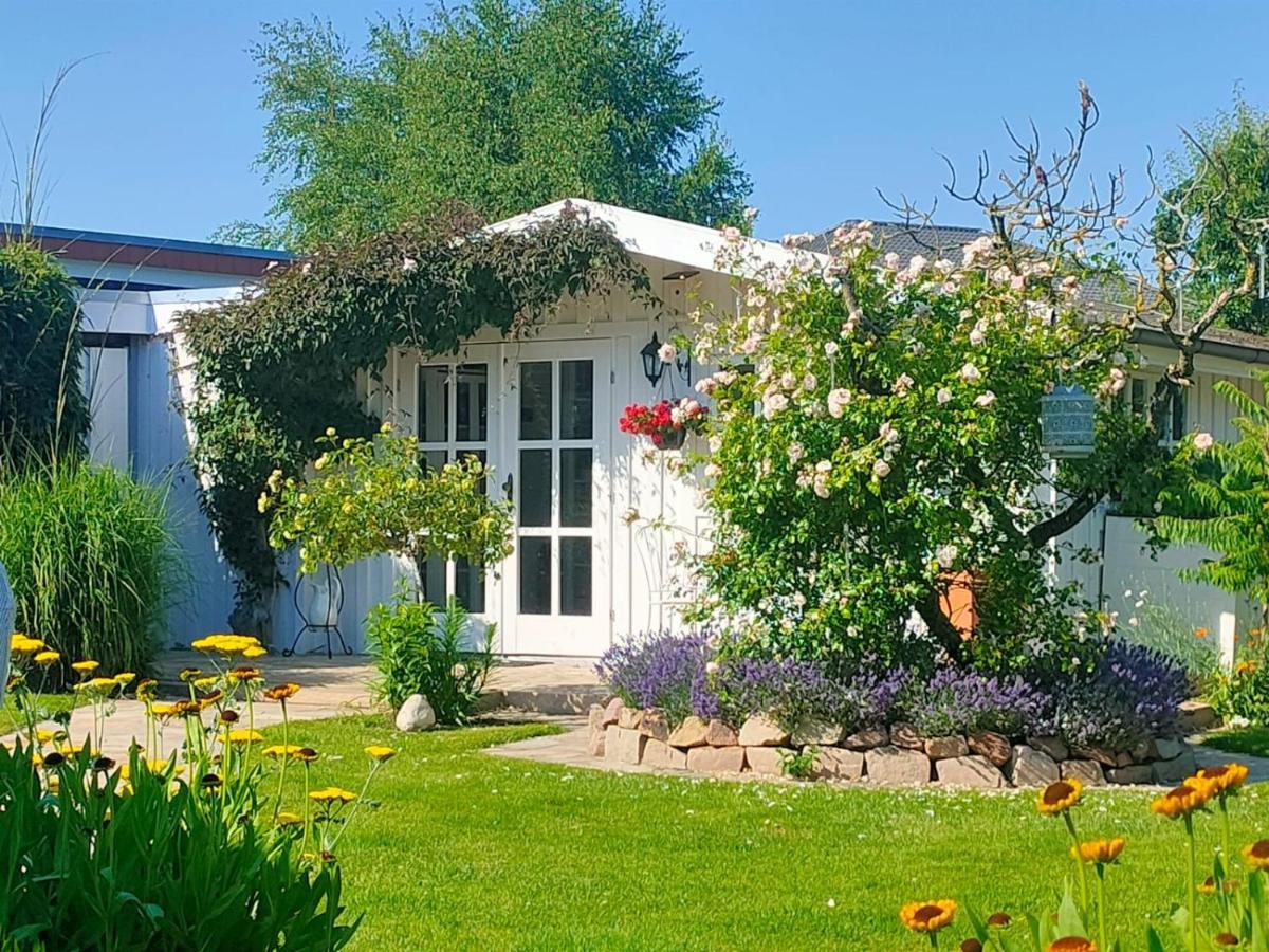 Luana'S White Cottage Surwold Экстерьер фото